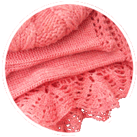 Pink beret, shawl, gloves - фрагмент